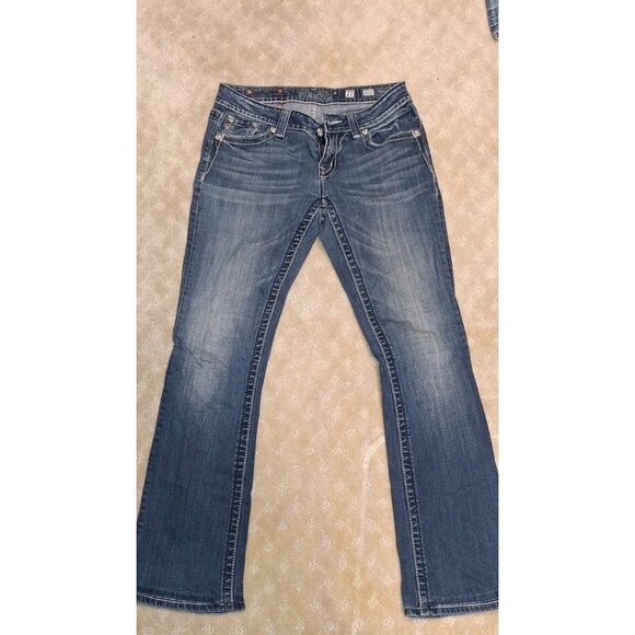 Miss Me Jeans Women's Size 27x35 Easy Boot Cut Cross Wing Pocket Bling JE5340E7K - Picture 1 of 5